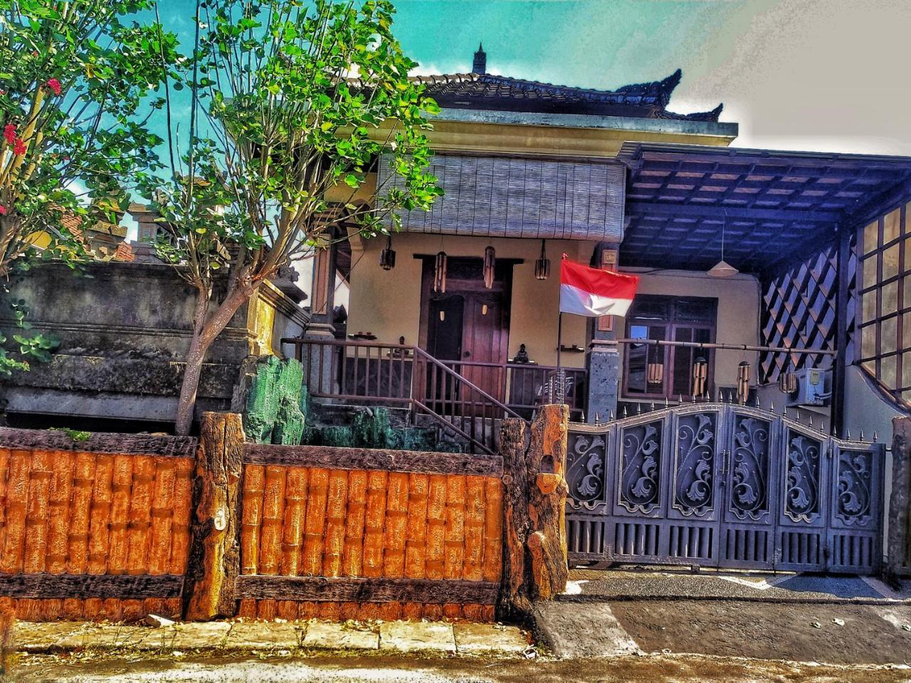 Bunk'D Backpackers Villa จิมบาราน ภายนอก รูปภาพ