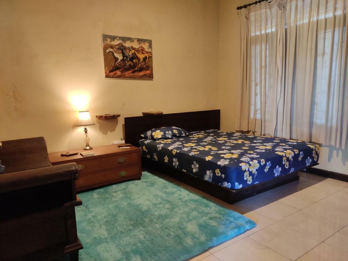 Bunk'D Backpackers Villa จิมบาราน ภายนอก รูปภาพ